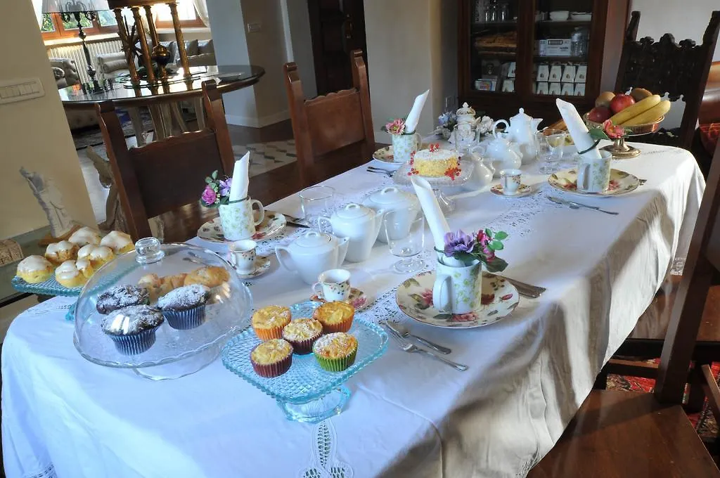 Bed & Breakfast Villa Ai Cedri Bed And Breakfast Sommacampagna
