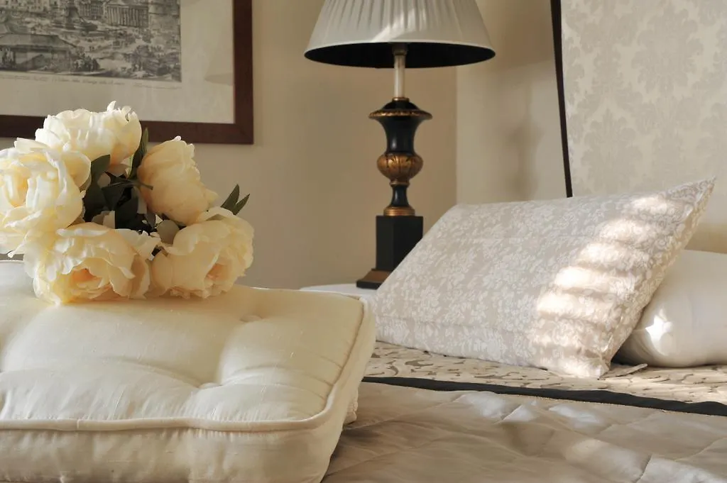 Bed & Breakfast Villa Ai Cedri Bed And Breakfast Sommacampagna